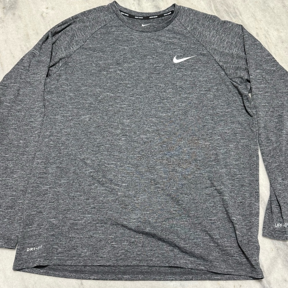 2021 Nike Swimming Men's Gray Long Sleeve Shirt Drifit
